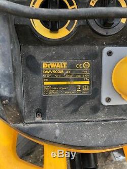 DEWALT DWV902M-LX 68LTR/SEC Dust Extractor Vacuum Cleaner Wet & Dry 110V