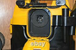 DeWALT 18V-240V CORDLESS WET DRY HOOVER WITH FILTER VACUUM CLEANER DC500 W@@w