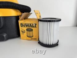 Dewalt DC500 GB/QW Wet & Dry Vacuum Cleaner Corded 240v or Cordless 300w
