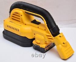 Dewalt DCV517 18V Cordless Wet/Dry Vacuum Cleaner & 1x 5.0Ah XR Battery FREEPOST