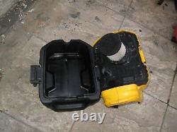 Dewalt DCV582L wet dry vacumm cleaner / 18v cordless or 240v