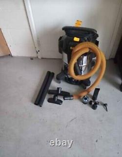 Dewalt Wet & Dry Vacuum Cleaner 38 Litre with 2.1m Hose 240v