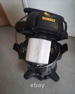 Dewalt Wet & Dry Vacuum Cleaner 38 Litre with 2.1m Hose 240v