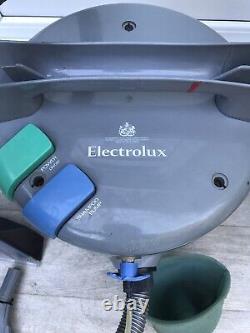 Electrolux masterlux shampoo wet and dry Cleaner