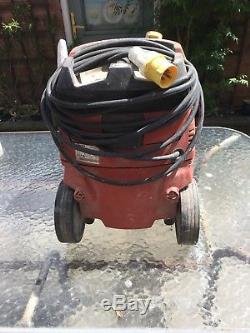 Hilti vc 20 Um Wet And Dry Industrial Vacume Cleaner