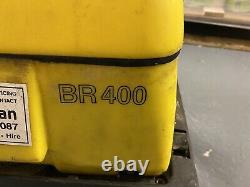 Karcher BR400 wet and dry cleaner
