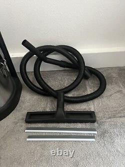 Kärcher Pro NT 20/1 Me classic Wet + Dry Vacuum Cleaner Grey