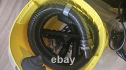Karcher WD4 Wet and Dry Vacuum Cleaner