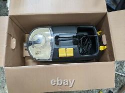 Karcher Wet & Dry Carpet & Upholstery Cleaner PUZZI 10/1 1140 W USED With Box