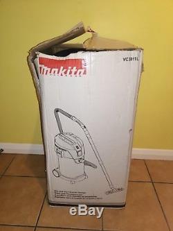 Makita VC3011L Wet and Dry Vacuum Cleaner