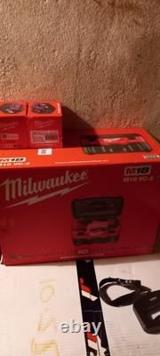 Milwaukee wet and dry vacuum cleaner