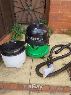 Numatic George wet and dry vaccum cleaner