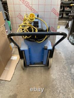 Numatic WVD900-2 110v Wet/Dry Vacuum Cleaner with Hose