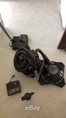 RAINBOW Black And Brown Vacuum Cleaner Power Nozzle Wet And Dry Great Condition