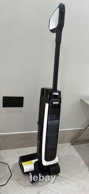Tineco Floor ONE S7 Pro Smart Wet Dry Vacuum Cleaner (london, ilford)