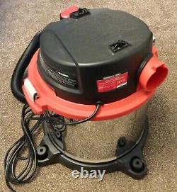 Vacuum Cleaner Wet/Dry 19 Litre by Porter Cable New with original box