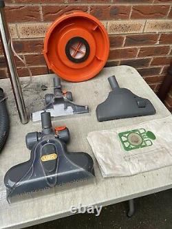 Vax 6151 Multivax Spin Scrub Wet & Dry Vacuum Cleaner. Free Uk Mainland Post