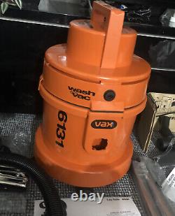 Vax wet and dry vacuum cleaner 25-040 Works Perfectly Brand New