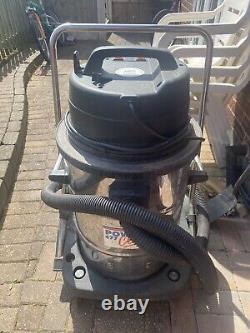 WET & Dry Industrial Vacuum Cleaner 2400w Stainless Steel With Swivel Emptying