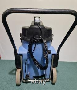WVD 900 Vacuum Hoover 240 Volt Numatic Twin Motor Wet And Dry Cleaner